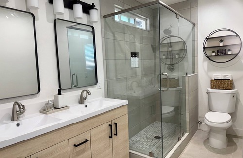 Paradise Hills House | Designer's Touch: stylish 4-bed in Paradise Hills, San Diego