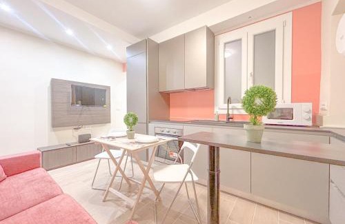 Sestri Ponente Apartment | Designer Suite - Luxury - Via Sestri - Free WiFi