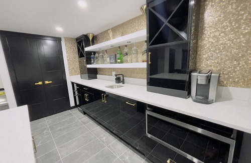 Airdrie House | Designer suite with a Pool Table/Xbox/Arcade/Jumbo Jenga