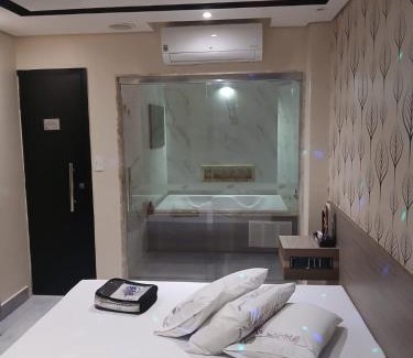 Santa Maria Goretti Hotel | Deslize Motel 5