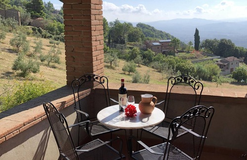 Montecatini Val di Cecina House | detached quiet country house with large terrace and great views