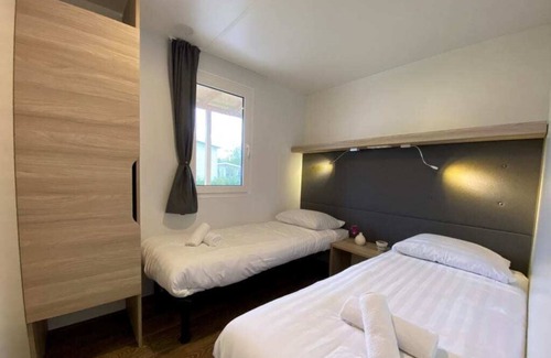 Dordtse Biesbosch Ski Chalet | Detached chalet with 2 bedrooms and 1 bathroom