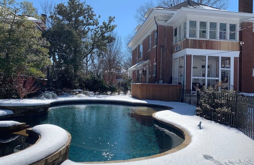 Evergreen Apartment | Detached condo near Overton Park, Memphis
