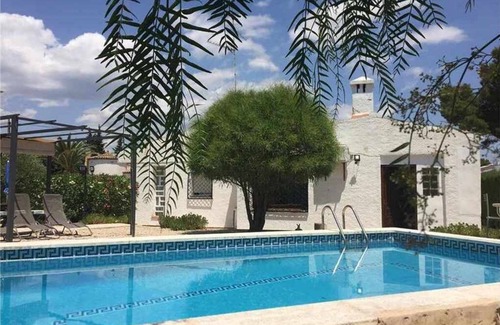 Les Tres Cales Villa | Detached single storey house with garden and private pool Wifi