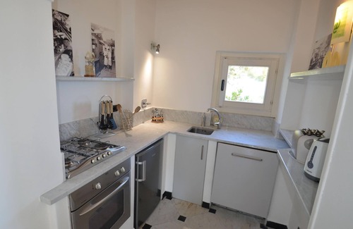 Imperia House | Detached stone house in breathtaking panoramic position directly by the sea