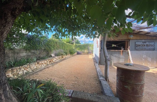 Allegre Les Fumades House | Detached village house 5 minutes from the spa