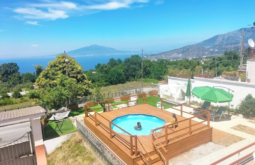 Sant'Agata sui Due Golfi Villa | Detached Villa Overview, terraces and garden