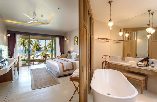 Khuk Khak Beach Hotel | Devasom Khao Lak Beach Resort & Villas