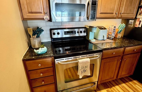 Dewey Beach Condo | Dewey Lux Rehoboth Bay Condo: AMAZING Sunsets- 1 Block to Atlantic Ocean!