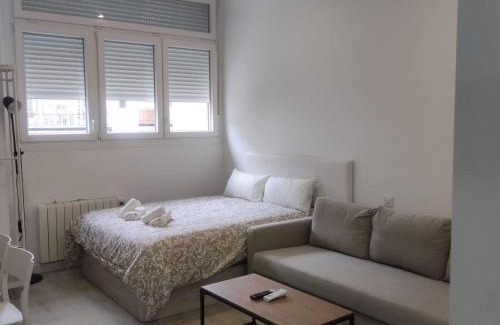 Prosperidad Apartment | DH Estudios Lopez de Hoyos