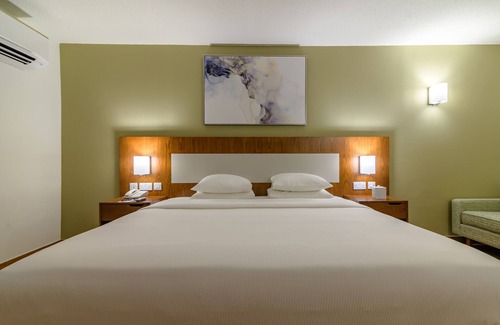 Jebel Dhanna Hotel | Dhafra Beach Hotel