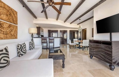 Zona Hotelera Condo | Diamond Cabo Azul Resort - 1BD 1BA sleeps 4