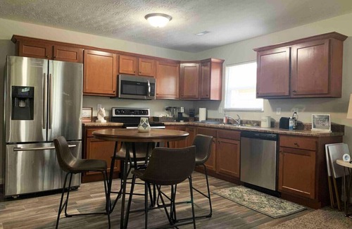 Middletown House | ✪Diamond in the rough✪ 696