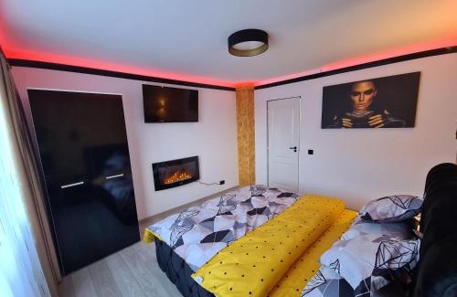 Lupeni Apartment | Diamonds House 2