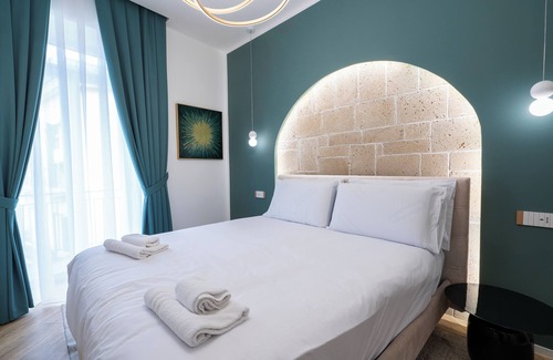 Pozzuoli House | Diamonds Rooms and SPA