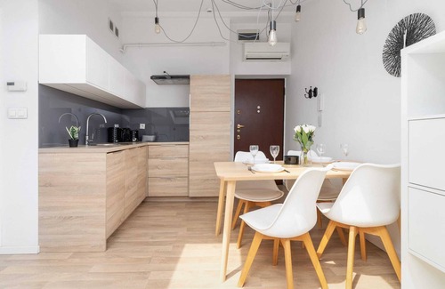 Stradom Apartment | Dietla 66 | Functional Studio | Air conditioning
