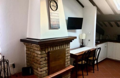 Ferrara Apartment | Dietro le volte