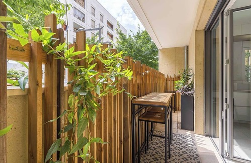 Le Bourg - Gare De Vaise Apartment | Dify Sedallian - Vaise