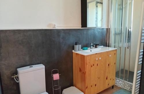 Roquefort-la-Bedoule Apartment | Digital Detox Relaxation and Games