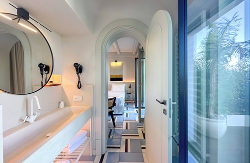 Baia House | Dimora dei Lari