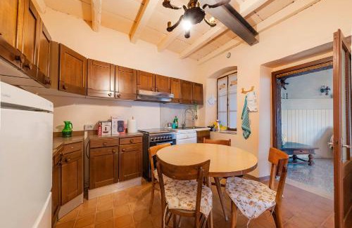 Caprino Veronese Apartment | Dimora Gaon Casa Aureus ideale per famiglie