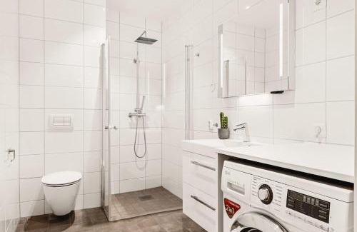 Arstad House | Dinbnb Apartments I Luxury with Views l Large Balcony