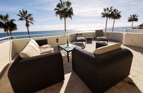 Buenas Noches Apartment | Direct access to the beach, pool, panoramic view, 100sqm terrace