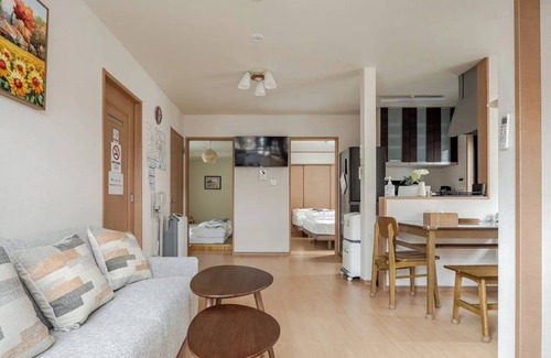 Katsushika Apartment | Direct access to NaritaHaneda airports convenient tourist base modern Japanese style private hous/Katsushika-ku Tokyo