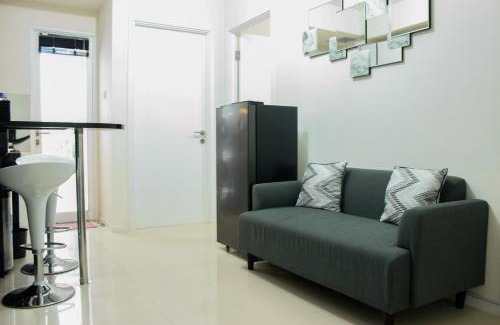 Hegarmanah Apartment | Direct Access to Pool 2BR Apartment at Parahyangan Residence By Travelio