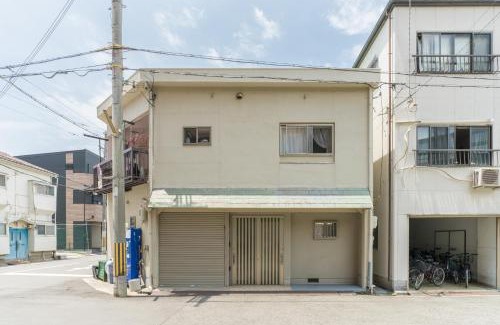 Nishiyodogawa-ku Apartment | Direct Access to Umeda Private Stay for 3 Guests