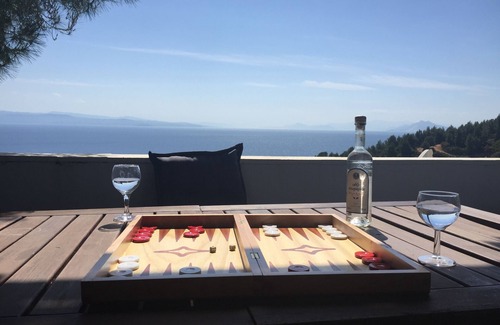 Kanapitsa Villa | Direct beach access and stunning views