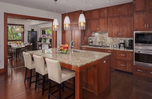 Montage Kapalua Bay Villa | DIRECT OCEAN FRONT VIEW Beautiful Decor Free Spa Montage Access Sleeps 8