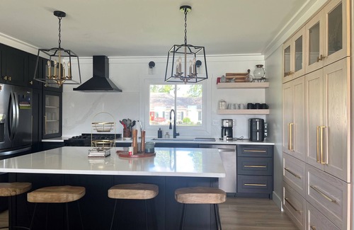 Campbellsville House | Discount pricing for last summer weekend available! Lakeview 5-bedroom house
