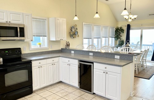 Wind Over Waves House | Discounted AMAZING SOUND FRONT HOUSE-on water, pool, hottub,