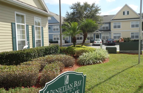Venetian Bay Villages House | Discover Kissimmee charm, just a quick 9-minutes from vibrant Old Town
