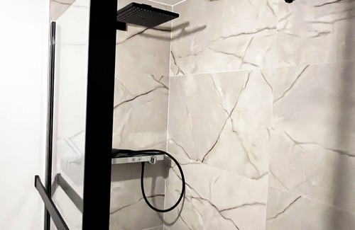 Mons Apartment | Discover our unique design loft in downtown Mons