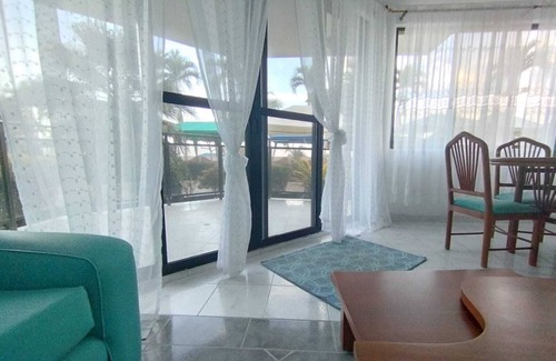 Tonsupa Apartment | Discover the Ecuadorian paradise from our beachfront apartment!