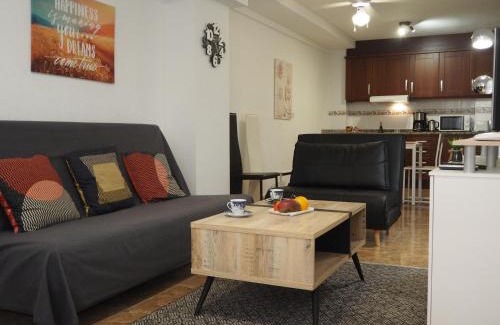 Sant Blai Apartment | Diskover Pintor Gisbert