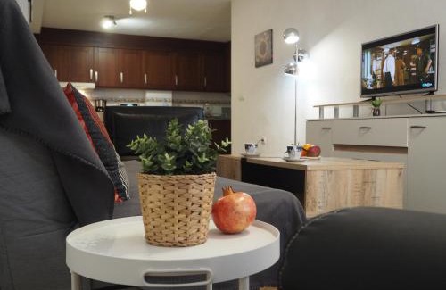 Sant Blai Apartment | Diskover Pintor Gisbert