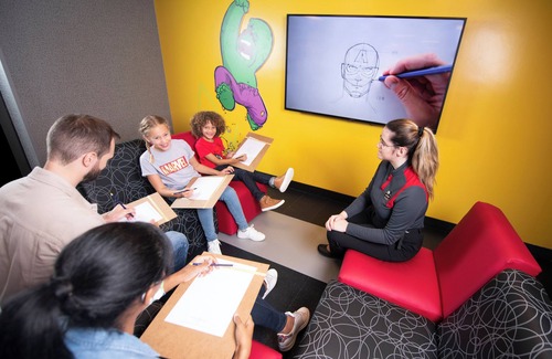 Chessy Hotel | Disney Hotel New York - The Art of Marvel