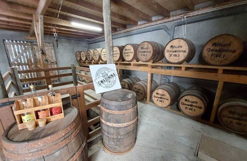 Gardel House | Distillerie domaine de letaye in the countryside 15 minutes from the town center