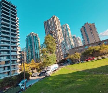 West End Apartment | Divya Sutra Suites on Robson Downtown Vancouver