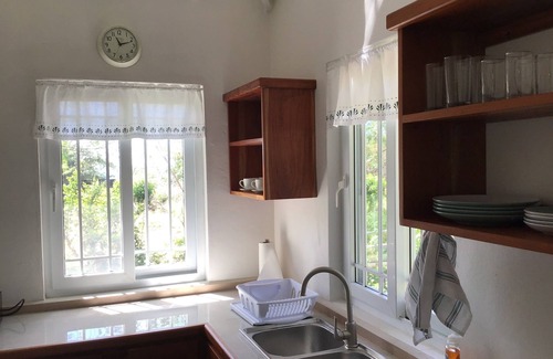 Piaye Cottage | Doctor's Inn Cottage-River Doree: Cool Relaxation