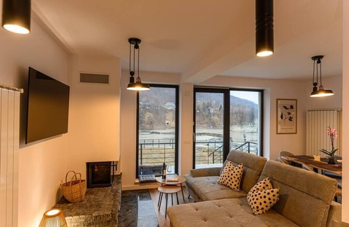 Valea Doftanei House | Doftana Lake House