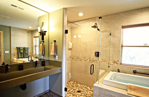 Pine Grove House | Dog-Friendly Guest House on 60 Acres – Views, Pond, Trails, Hot Tub & More!