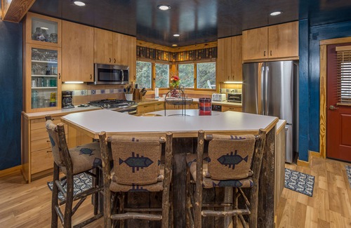 Big Sky House | Dog Friendly | Riverfront Home w/Hot Tub