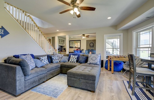 Mineral House | Dog friendly waterfront home restaurant boat rentals arcade putt putt ice cream