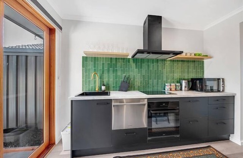 Bright Apartment | Dogs on Delany, Bright