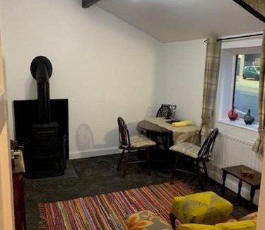 Welshpool Apartment | Dolgoch Mill House Annexe