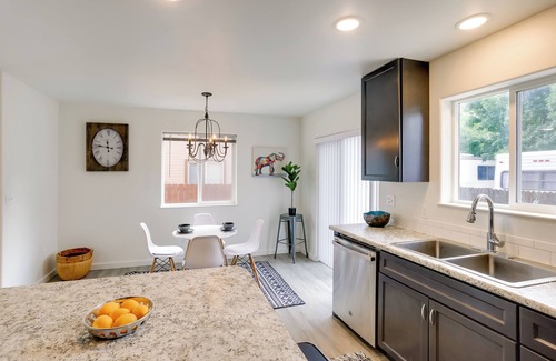 Lewis House | Dolores Townhome w/Mountain Views: Near River!